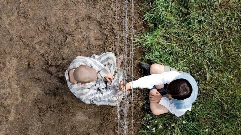 Çizgili Pijamalı Çocuk sahne 3